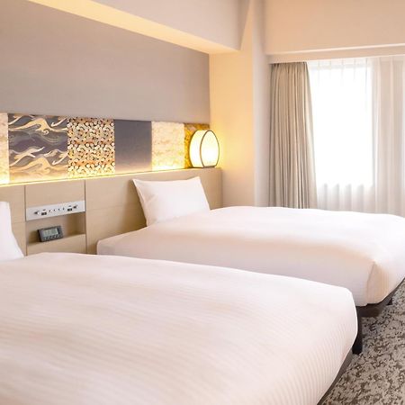 Hotel Insomnia Kyoto Oike Zewnętrze zdjęcie