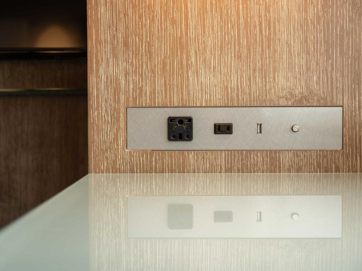Hotel Insomnia Kyoto Oike Zewnętrze zdjęcie