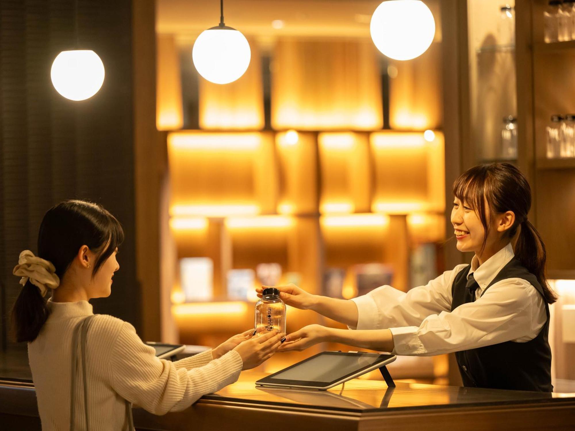 Hotel Insomnia Kyoto Oike Zewnętrze zdjęcie